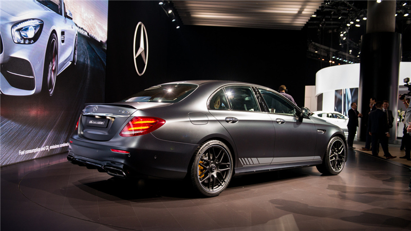 AMG E63 S圖2